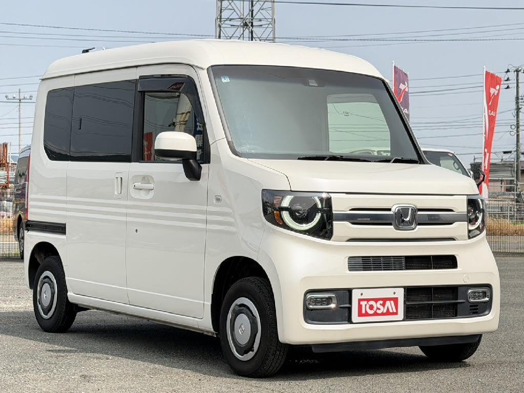 ホンダ Ｎ－ＶＡＮ ﾌｧﾝ･ﾎﾝﾀﾞｾﾝｼﾝｸﾞ4WD