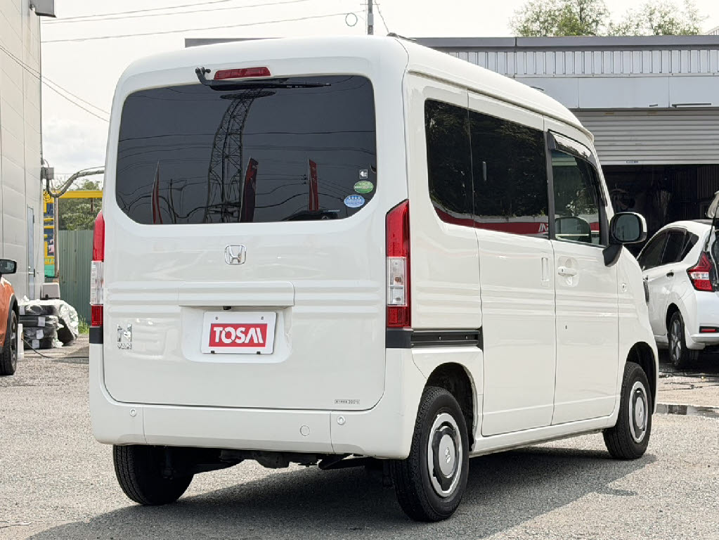 ホンダ Ｎ－ＶＡＮ ﾌｧﾝ･ﾎﾝﾀﾞｾﾝｼﾝｸﾞ4WD