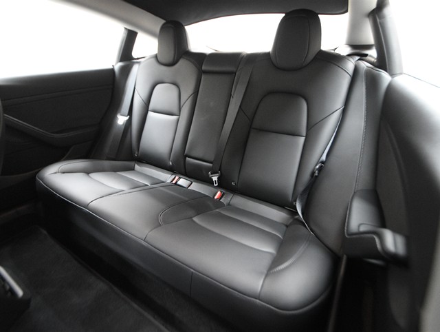 その他輸入車 テスラ モデル３ ベースグレード