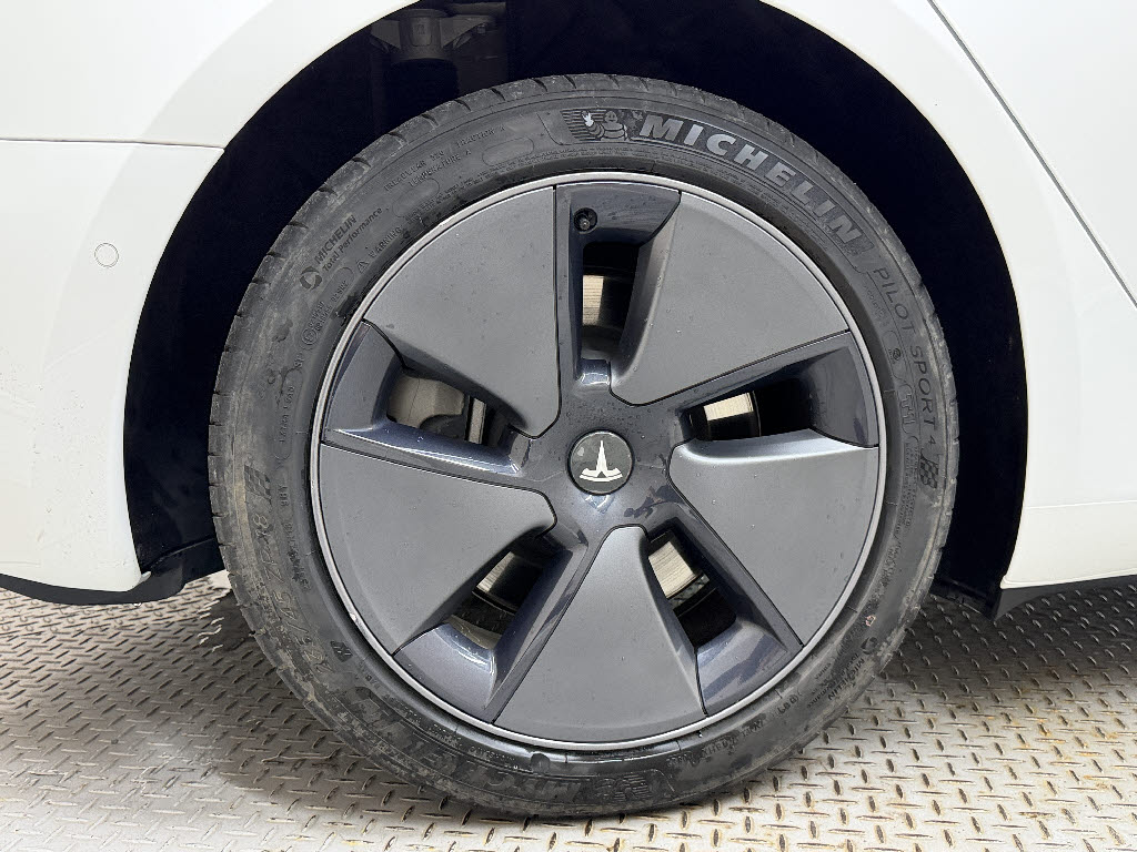 その他輸入車 テスラ モデル３ ベースグレード
