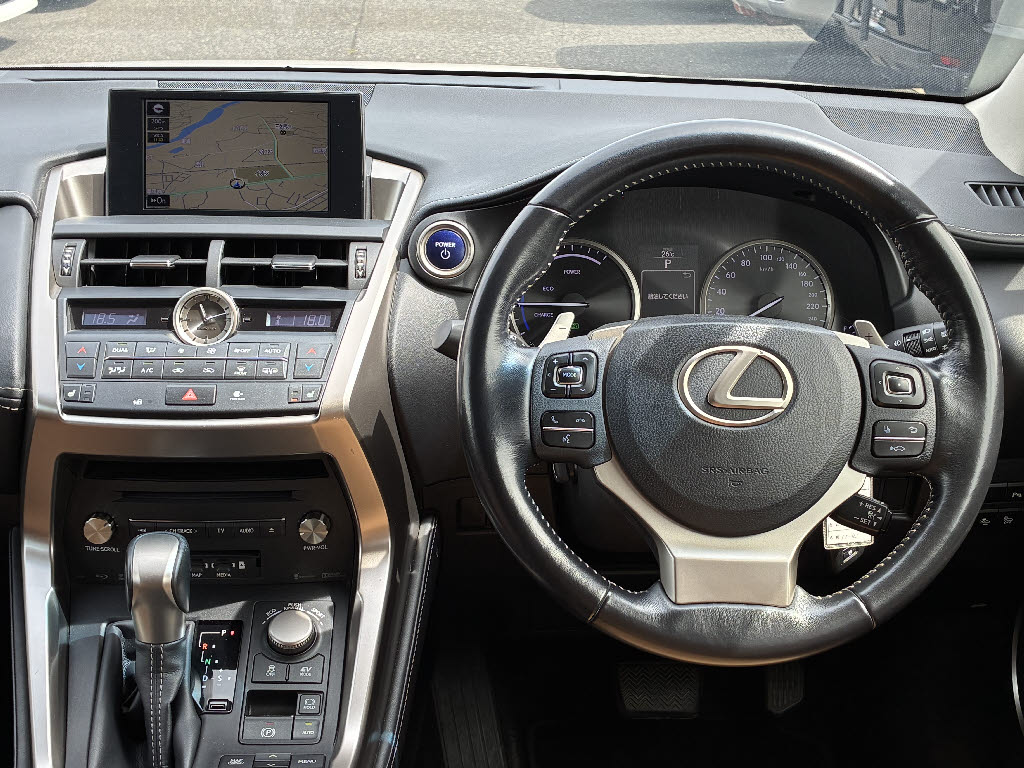 レクサス レクサス ＮＸ NX300h Iﾊﾟｯｹｰｼﾞ 4WD