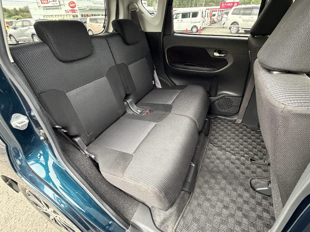 ダイハツ ムーヴカスタム XﾘﾐﾃｯﾄﾞSAⅢ 4WD