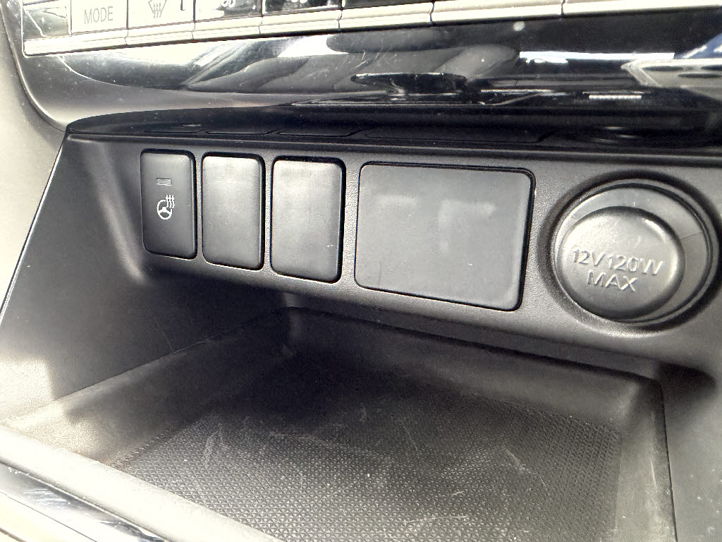 三菱 ｴｸﾘﾌﾟｽｸﾛｽ G 4WD