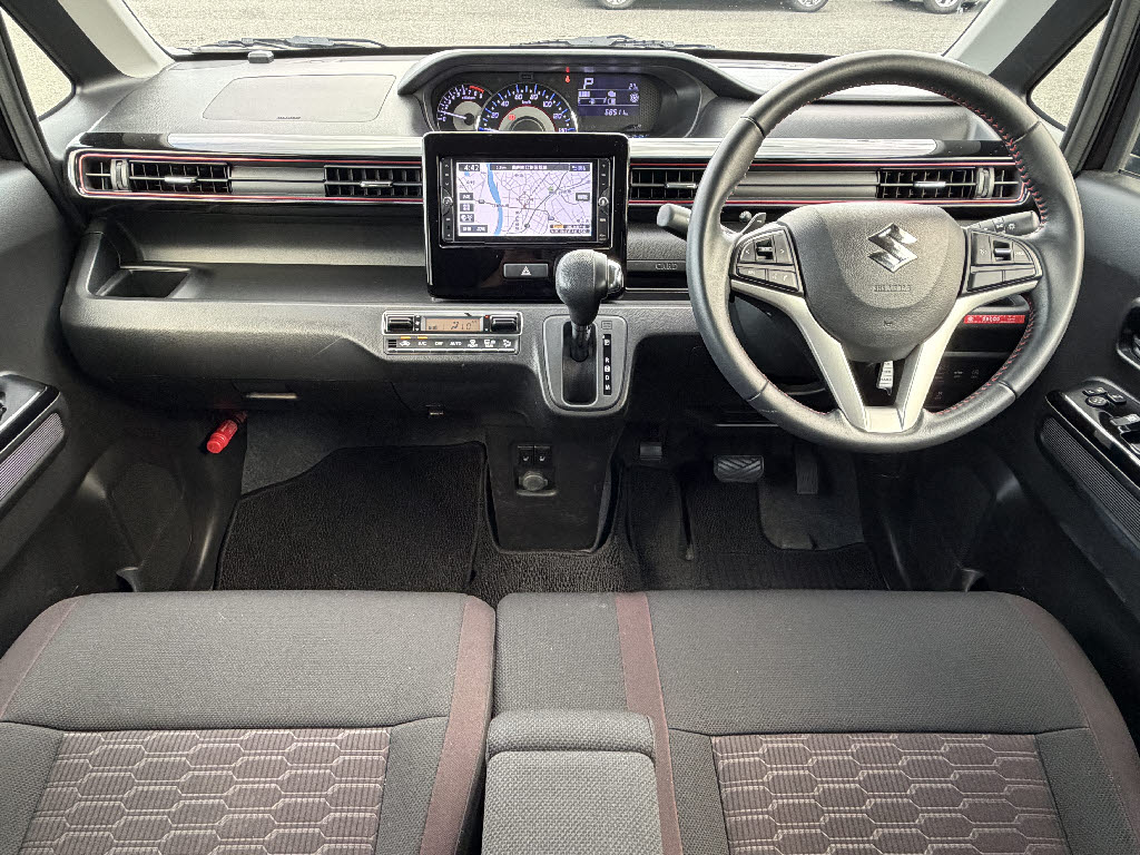 スズキ ワゴンＲスティングレー HYBRID T 4WD