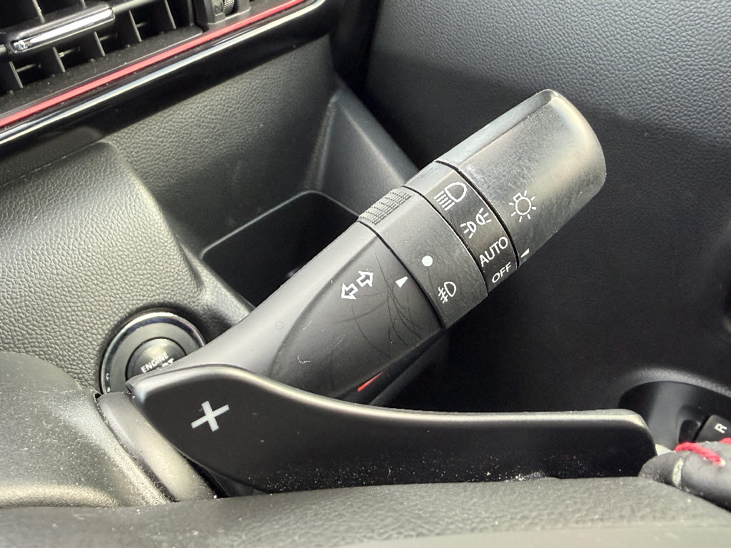 スズキ ワゴンＲスティングレー HYBRID T 4WD