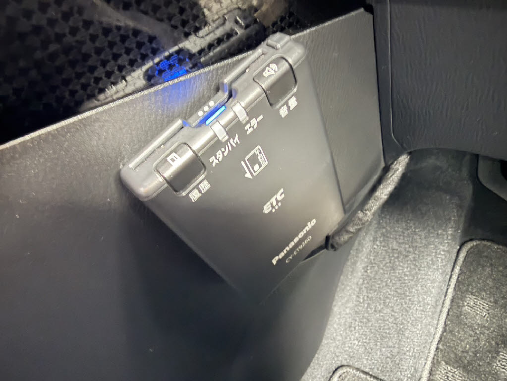 マツダ デミオ 15S 4WD