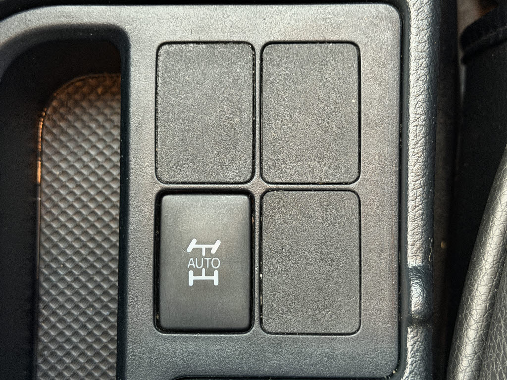 トヨタ ヴィッツ F 4WD