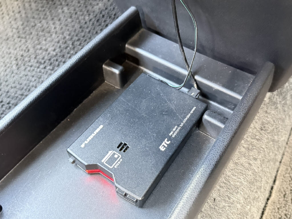 ダイハツ ミライース L SAⅢ 4WD