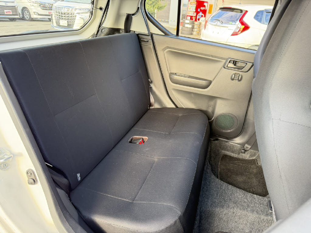 ダイハツ ミライース L SAⅢ 4WD