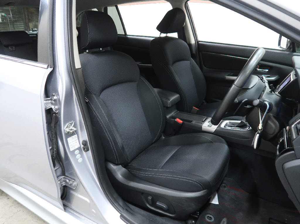 スバル レヴォーグ 1.6GTｱｲｻｲﾄ 4WD