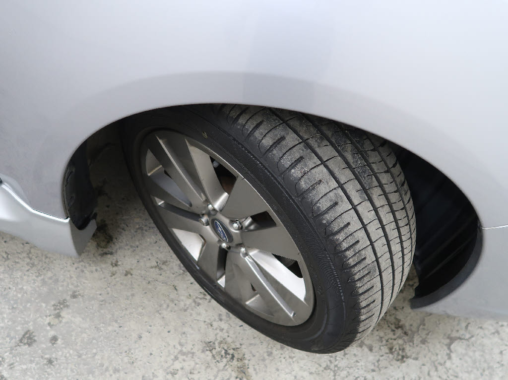 スバル レヴォーグ 1.6GTｱｲｻｲﾄ 4WD