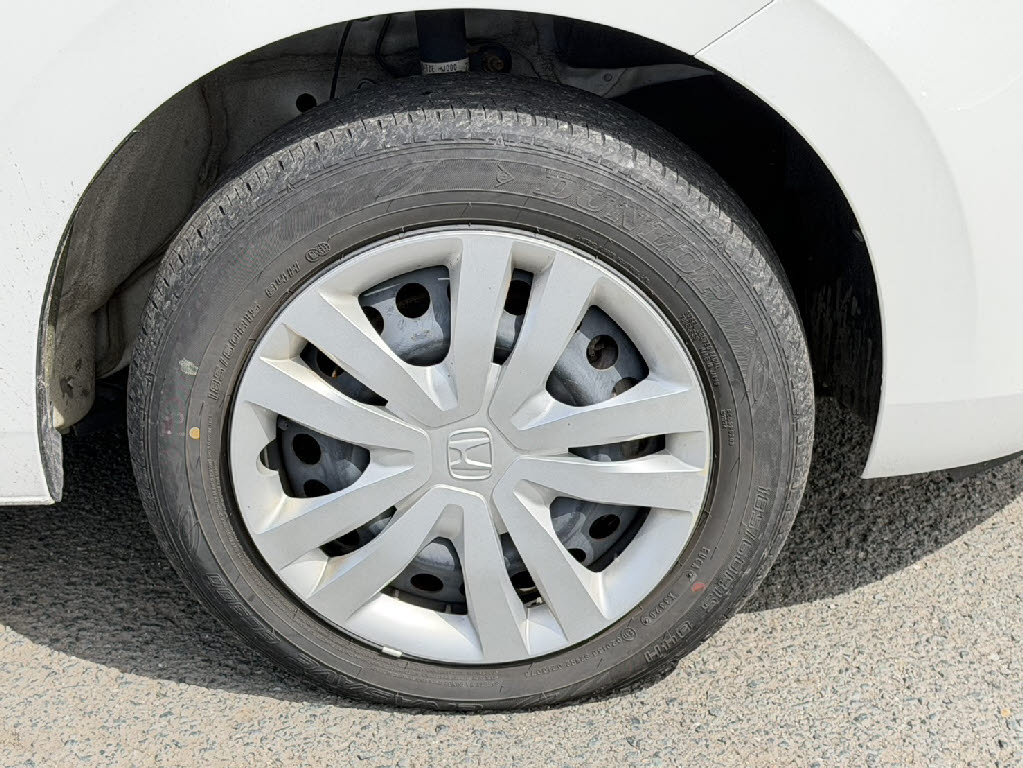 ホンダ ﾌｨｯﾄ e:HEV e:HEVホーム 4WD