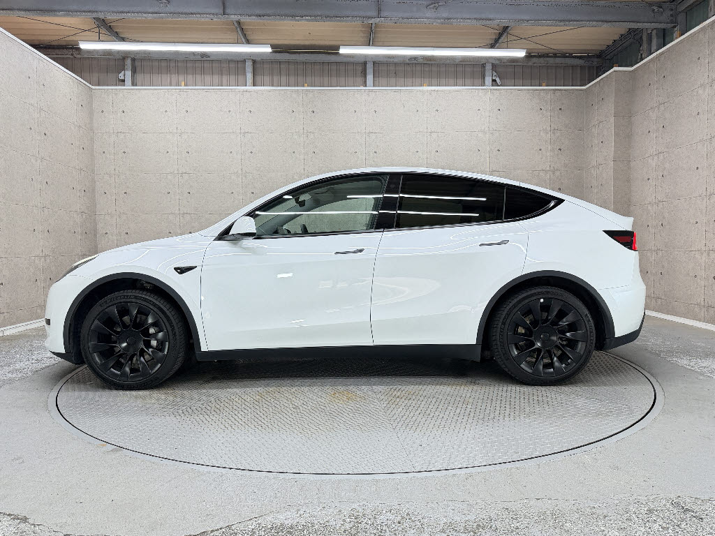 その他輸入車 テスラ モデルＹ ＲＷＤ