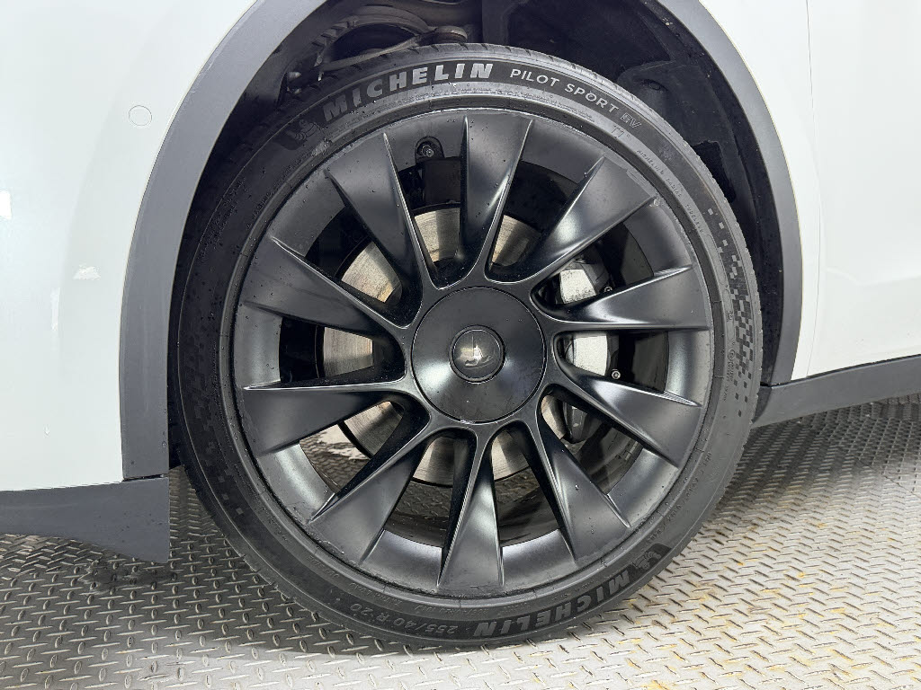 その他輸入車 テスラ モデルＹ ＲＷＤ