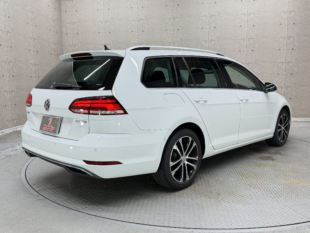 フォルクスワーゲン ＶＷゴルフヴァリアント ｳﾞｧﾘｱﾝﾄTDIｺﾝﾌｫｰﾄﾗｲﾝﾏｲｽﾀｰ