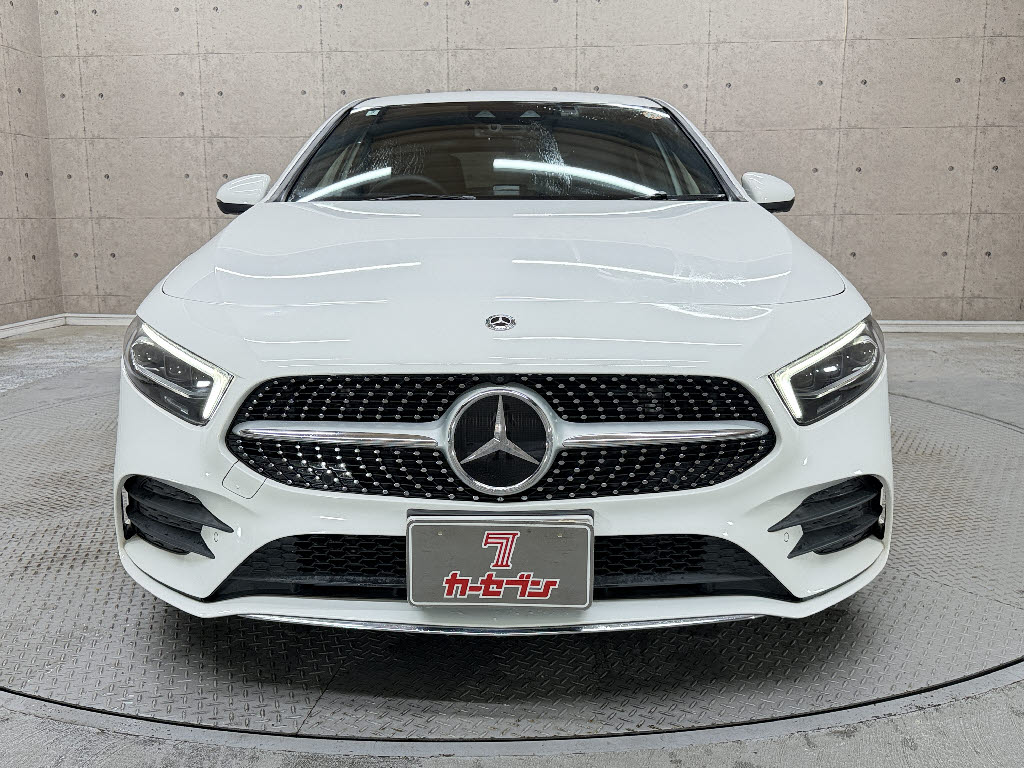 メルセデスベンツ ﾒﾙｾﾃﾞｽﾍﾞﾝﾂ Aｸﾗｽ 200d　AMGﾗｲﾝ