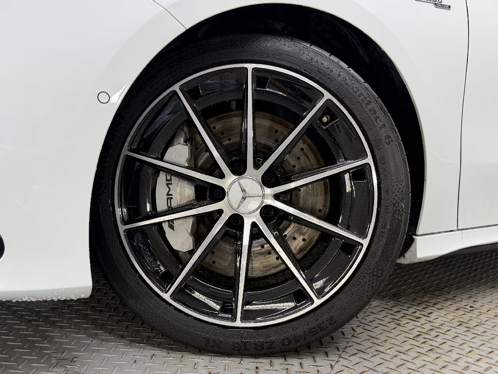 メルセデスベンツ ﾒﾙｾﾃﾞｽﾍﾞﾝﾂ Aｸﾗｽ ｾﾀﾞﾝ AMG　A35　4ﾏﾁｯｸ
