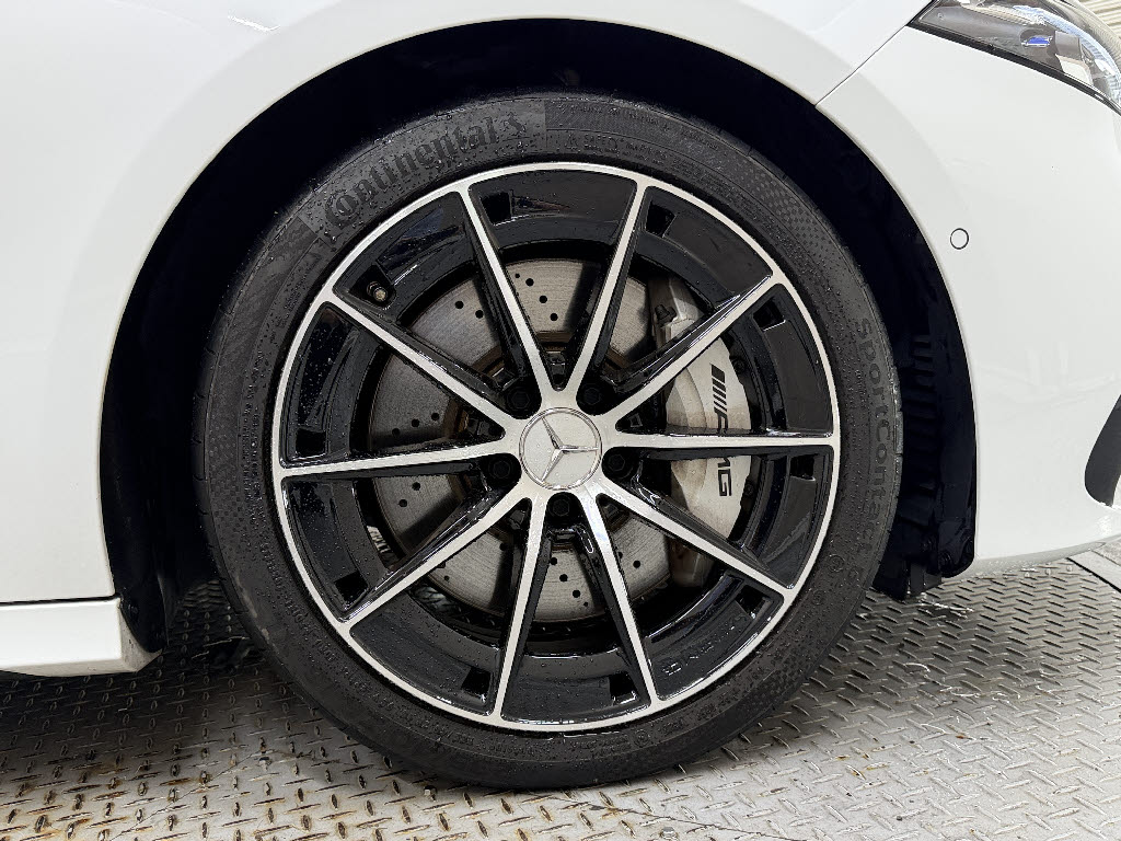 メルセデスベンツ ﾒﾙｾﾃﾞｽﾍﾞﾝﾂ Aｸﾗｽ ｾﾀﾞﾝ AMG　A35　4ﾏﾁｯｸ
