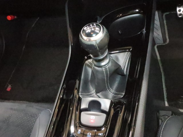 トヨタ Ｃ-ＨＲ Ｓ－Ｔ　ＧＲスポーツ