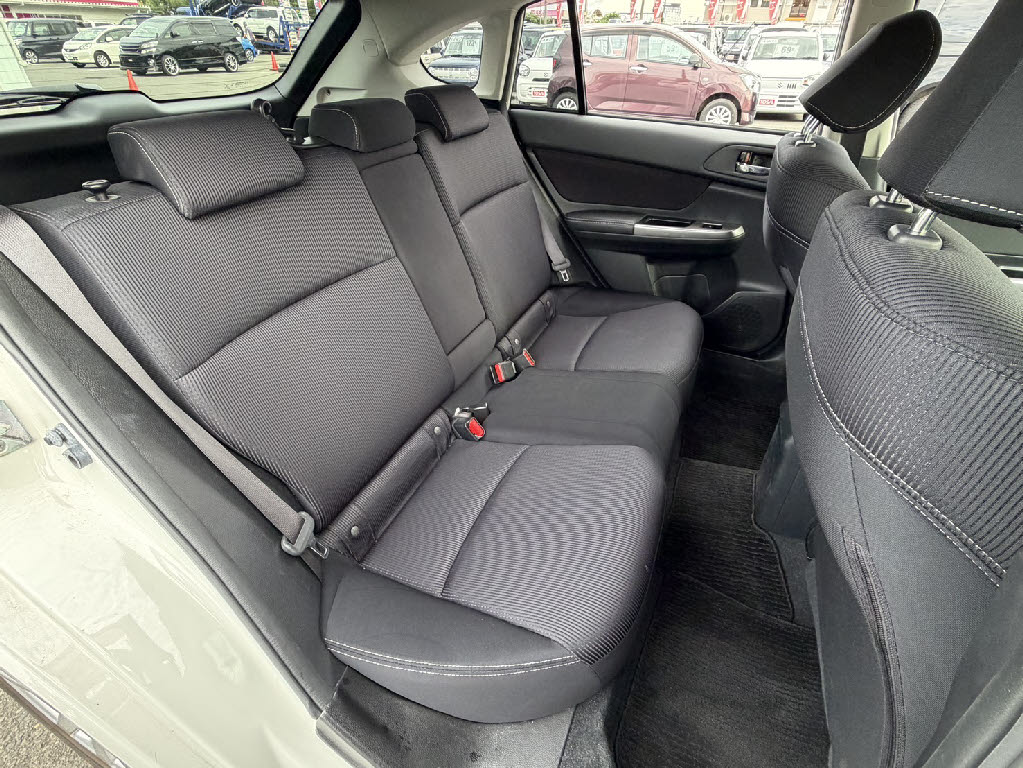 スバル インプレッサスポーツ 1.6i-Lｱｲｻｲﾄ ﾌﾟﾗｳﾄﾞED 4WD