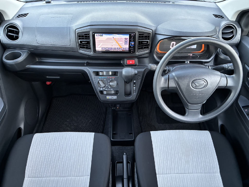ダイハツ ミライース L SA3 4WD