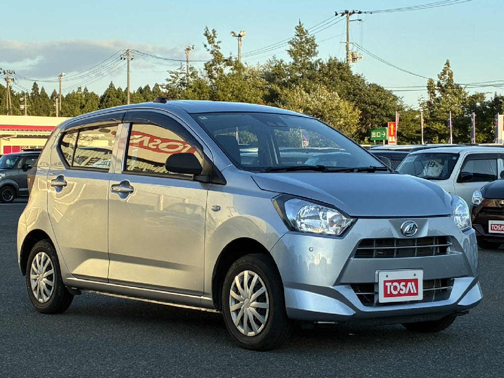ダイハツ ミライース L SA3 4WD