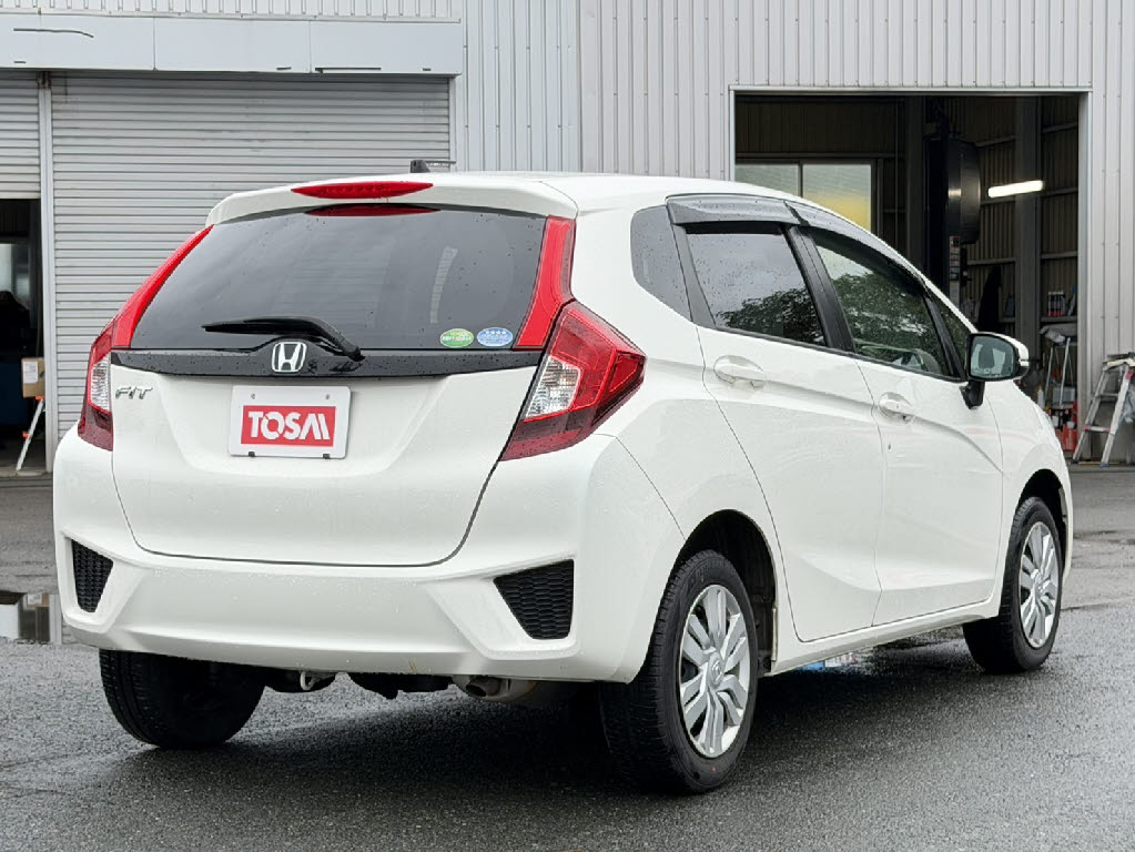 ホンダ フィット 13G・Fパッケージ 4WD