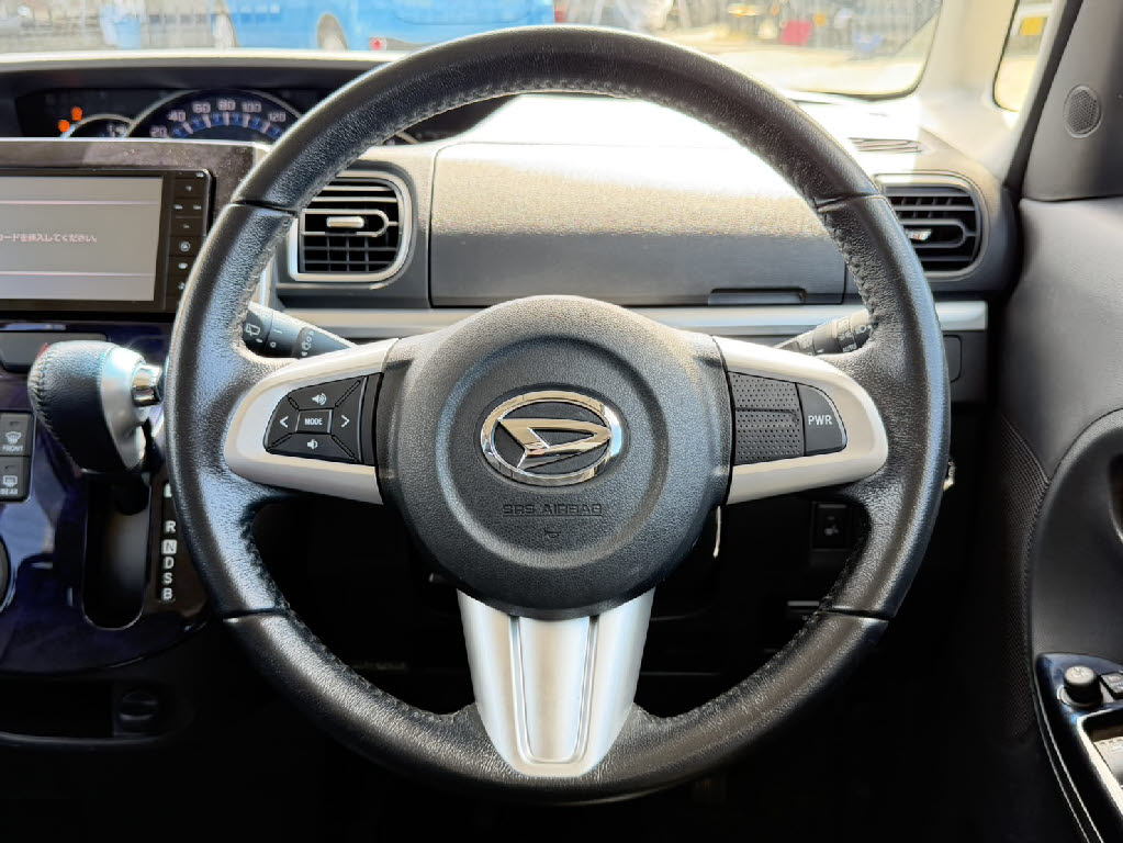 ダイハツ タント ｶｽﾀﾑRSﾄｯﾌﾟｴﾃﾞｨｼｮﾝSAⅢ 4WD
