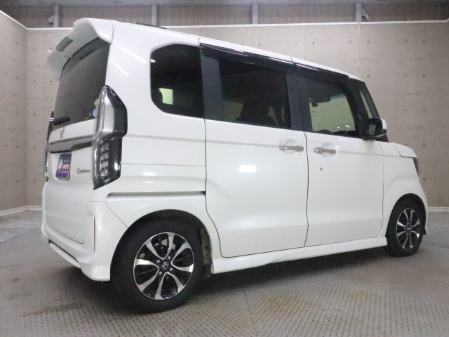 ホンダ Ｎ　ＢＯＸカスタム Ｇ・Ｌホンダセンシング