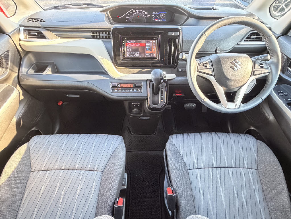 スズキ ソリオ HYBRID MZ 4WD