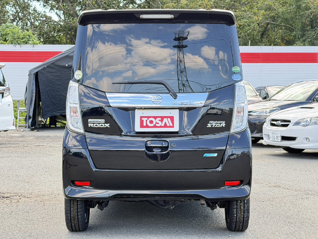 ニッサン デイズルークス ﾊｲｳｪｲｽﾀｰX Vｾﾚｸｼｮﾝ 4WD