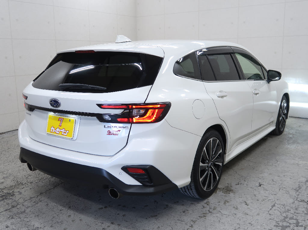 スバル レヴォーグ STIスポーツR EX 4WD