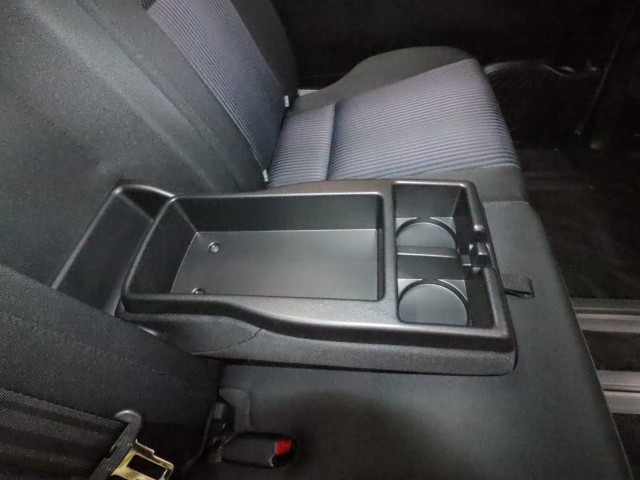 トヨタ ヴォクシー ＺＳ煌２