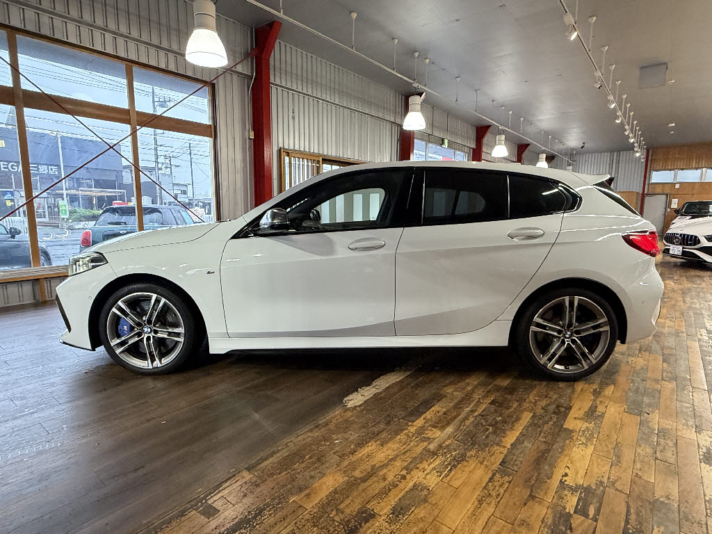 ＢＭＷ ＢＭＷ １シリーズ M135i Xﾄﾞﾗｲﾌﾞ