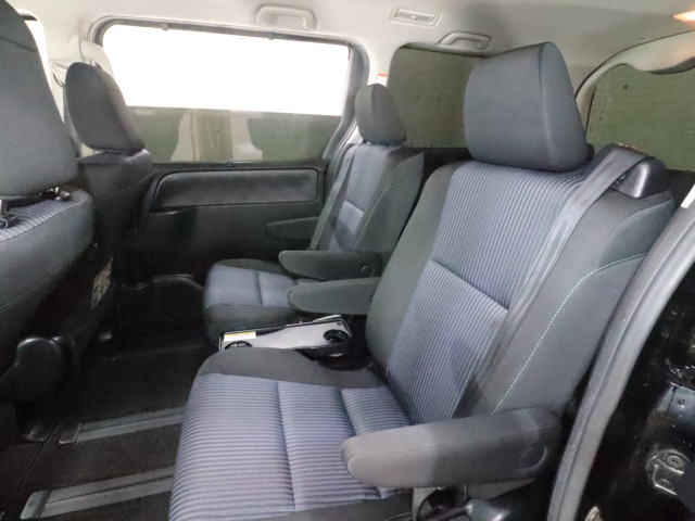 トヨタ ヴォクシー ＺＳ