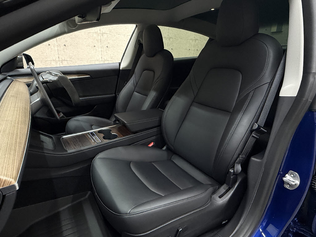 その他輸入車 テスラ モデル３ ベースグレード