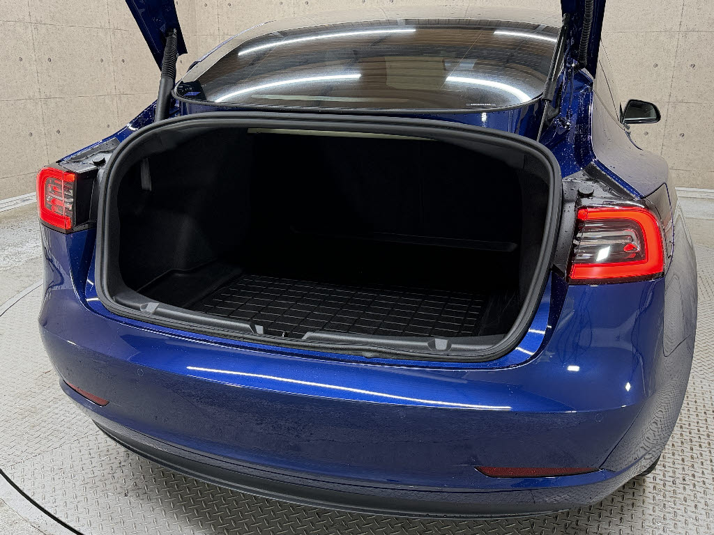 その他輸入車 テスラ モデル３ ベースグレード